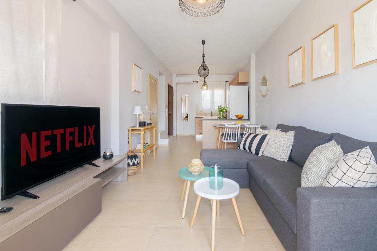M-Home, My Paradise Home Neos Marmaras Bagian luar foto